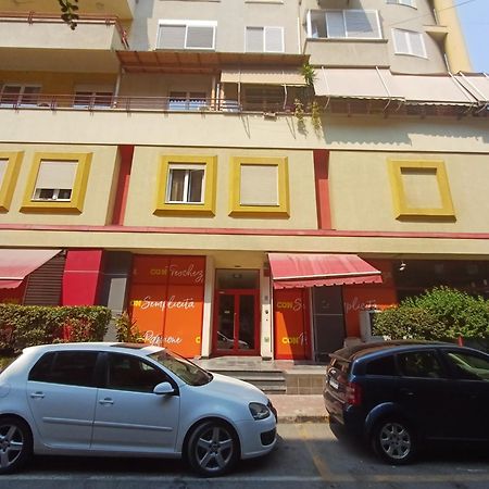 Rentapt Tirana Daire Dış mekan fotoğraf